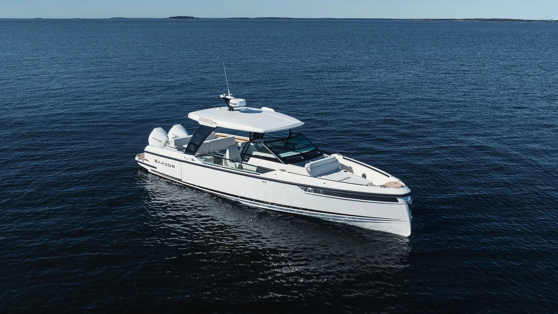 saxdor-33-yacht-rental-punta-cana