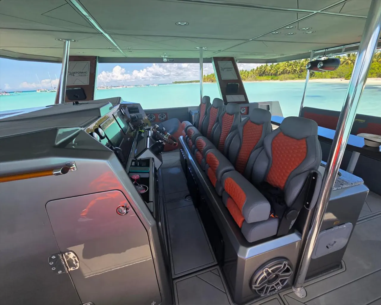 atomic-2-yacht-rentals-punta-cana