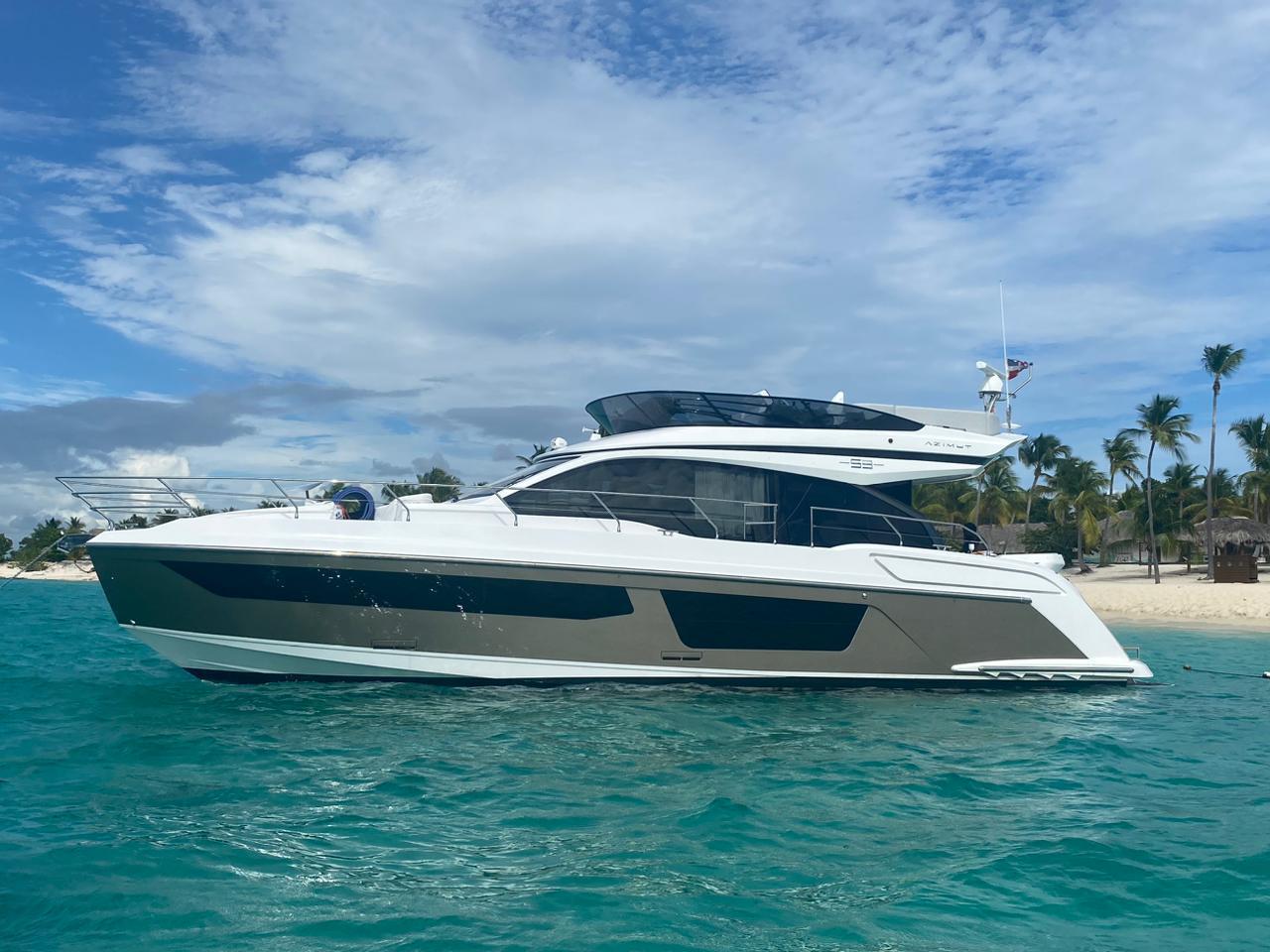 azimut-53-yacht-rental-punta-cana