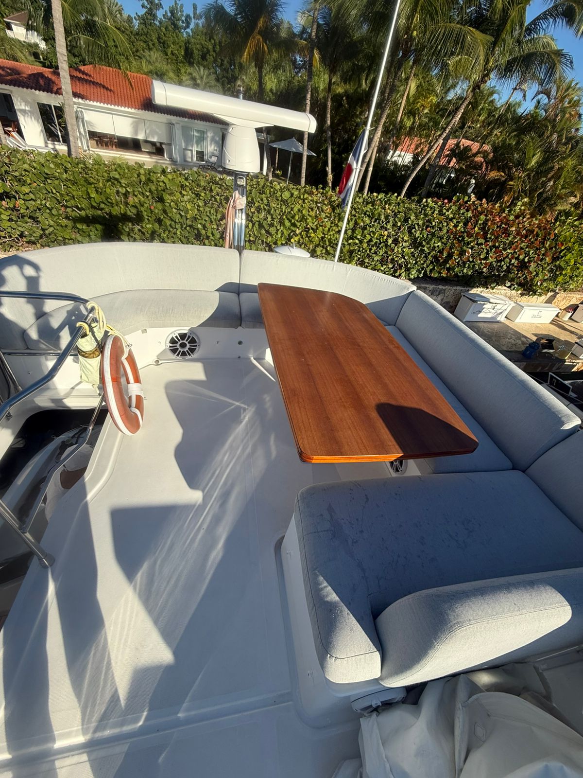 azimut-53-yacht-rental-punta-cana