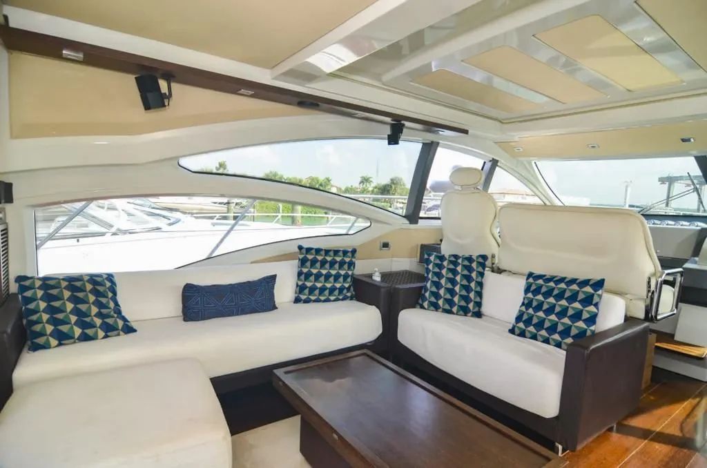Azimut 62 Evolution yacht charter preview