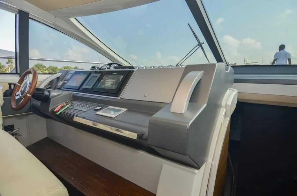 azimut-62-yacht-rent-punta-cana