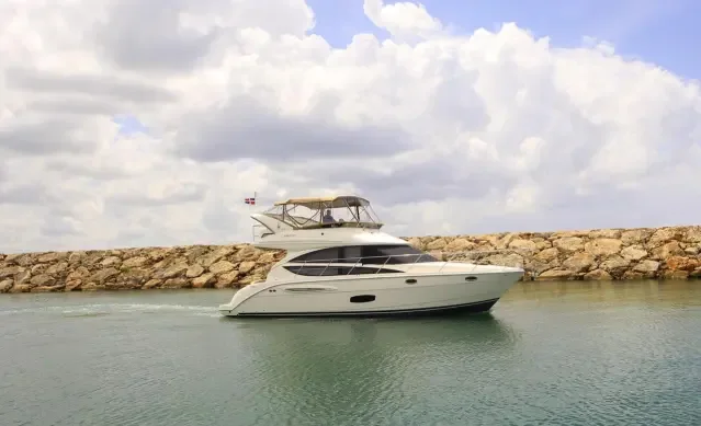 Meridian 42 ft — view 1