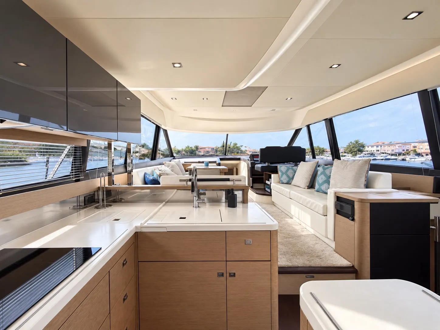 Prestige 560 Fly yacht charter preview