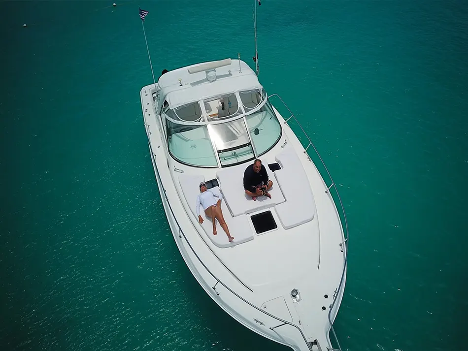 Vixen-yacht-rentals-punta-cana