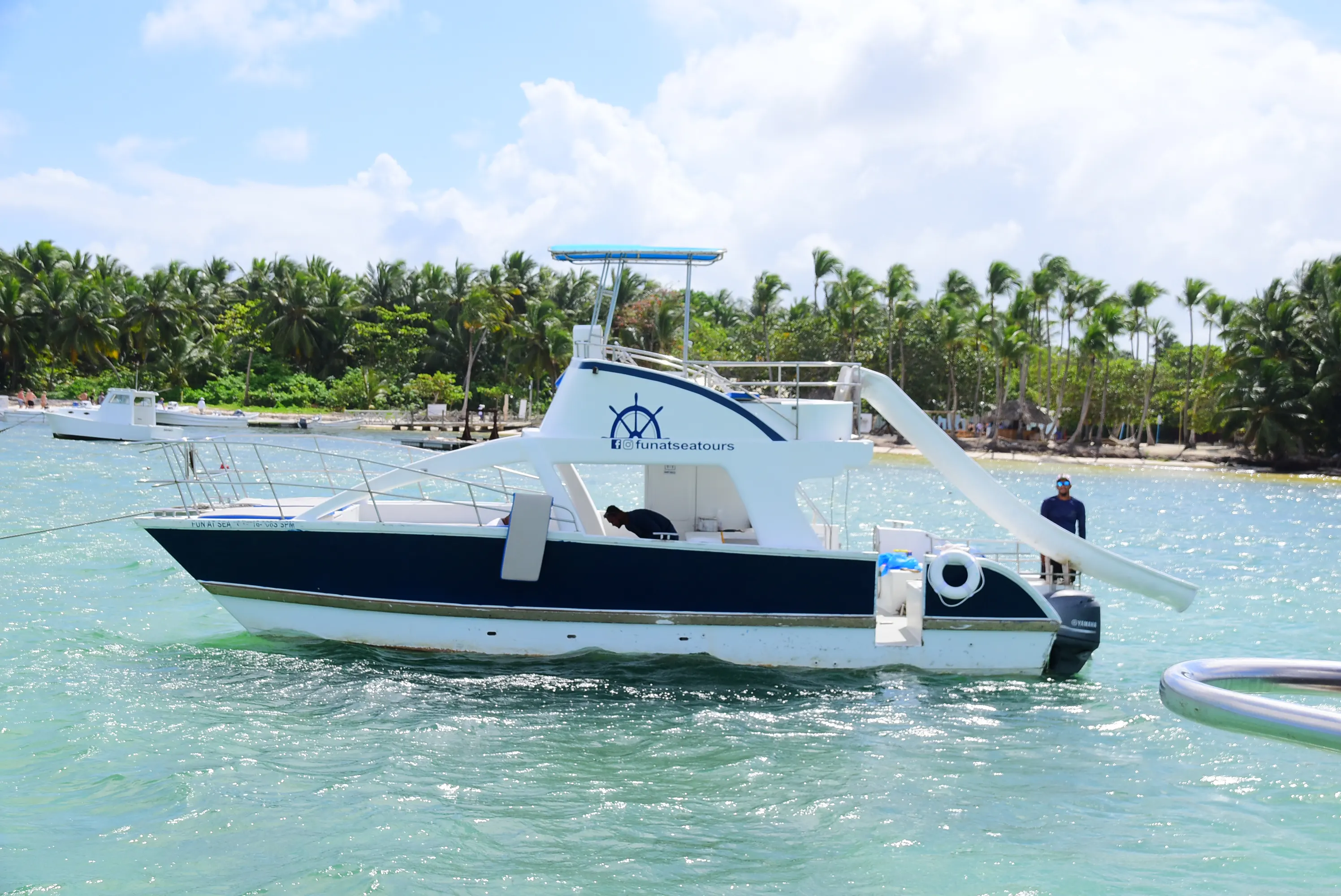 bavaro-catamaran-rental-punta-cana
