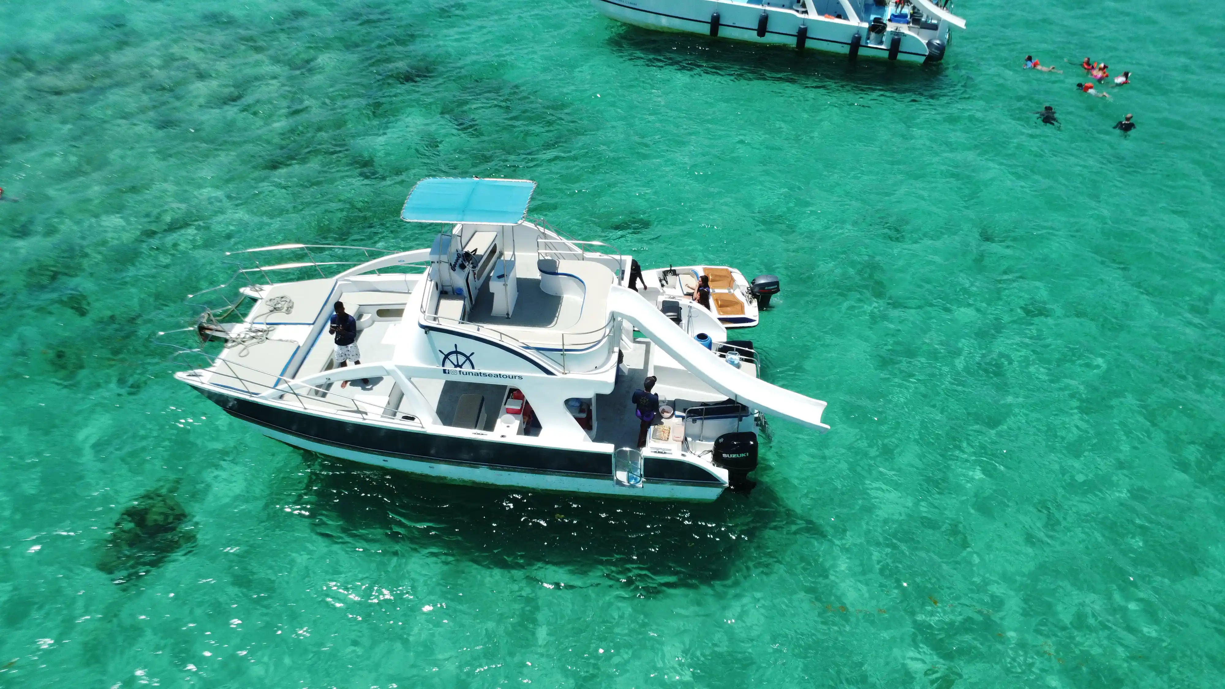 bavaro-catamaran-rental-punta-cana