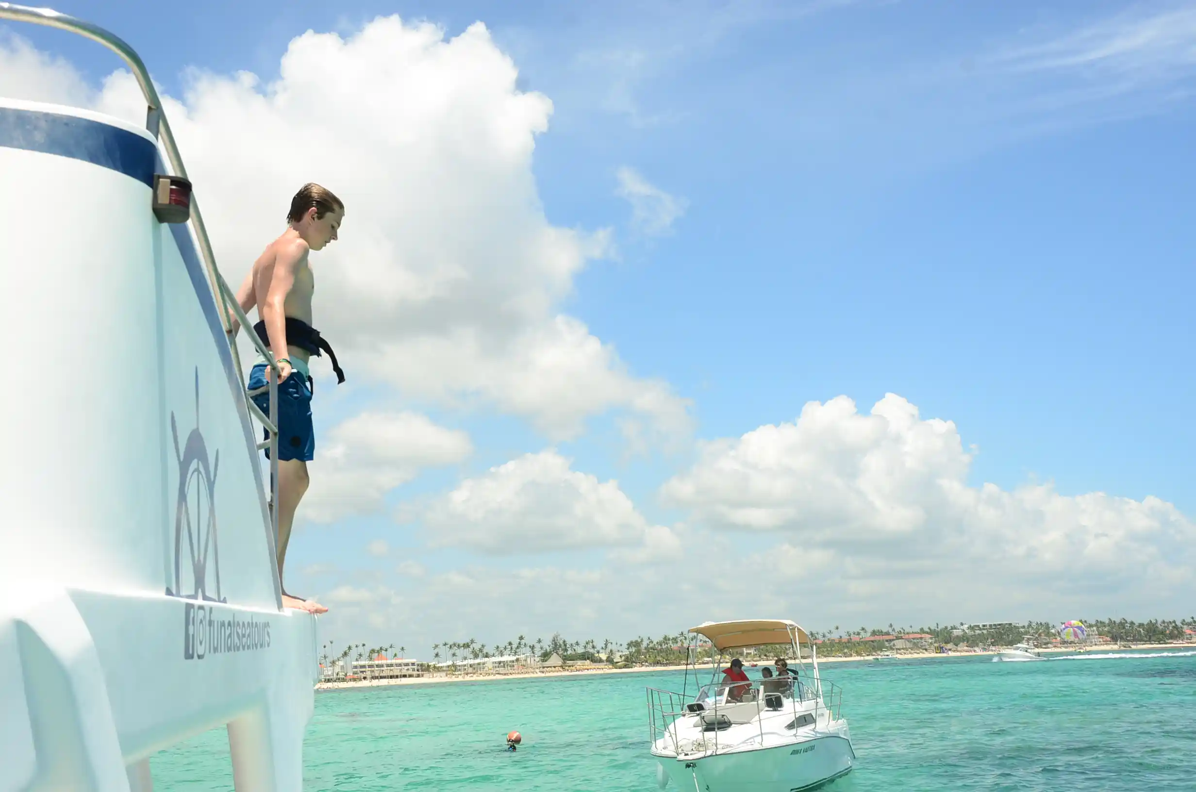 bavaro-catamaran-rental-punta-cana