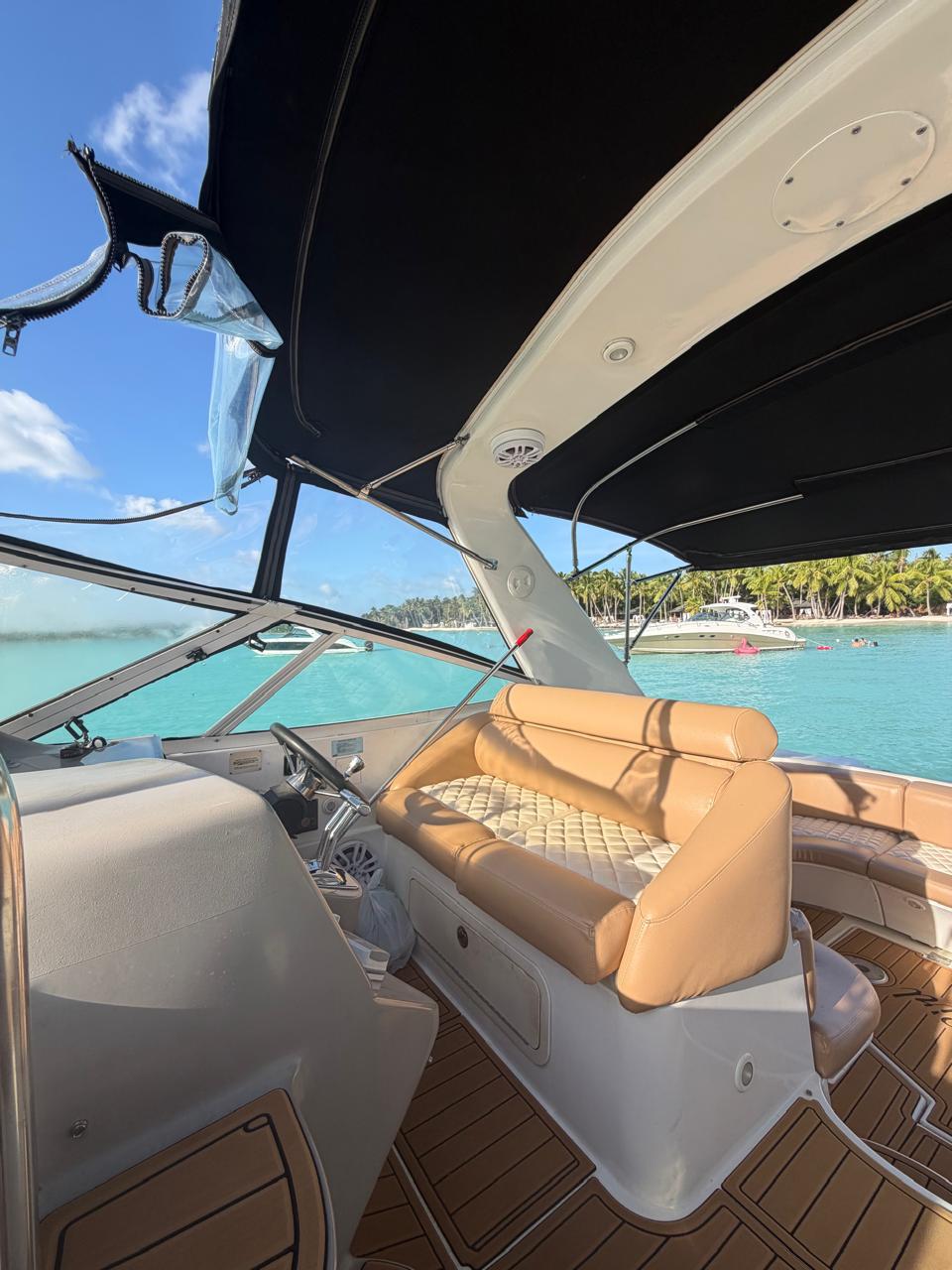 Champagne Girl private yacht photo 6