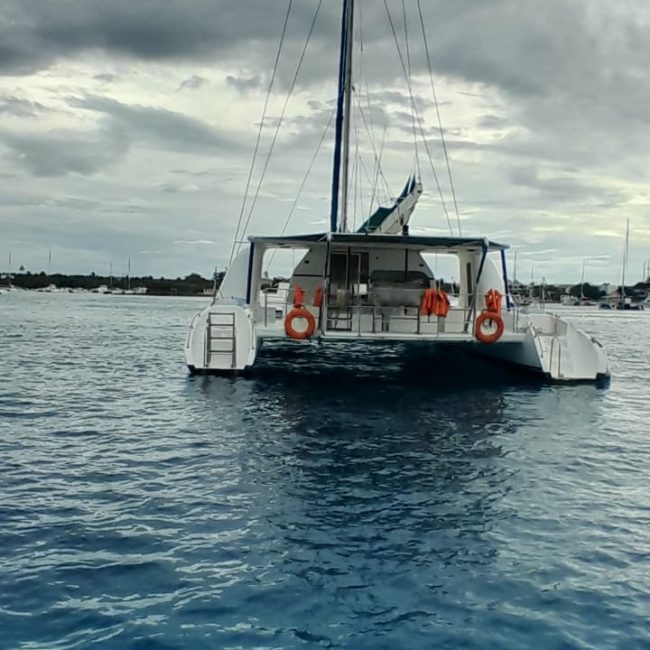 Paradoxe III private catamaran photo 4
