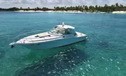 Sea Ray 40ft Yacht Punta Cana thumbnail 4